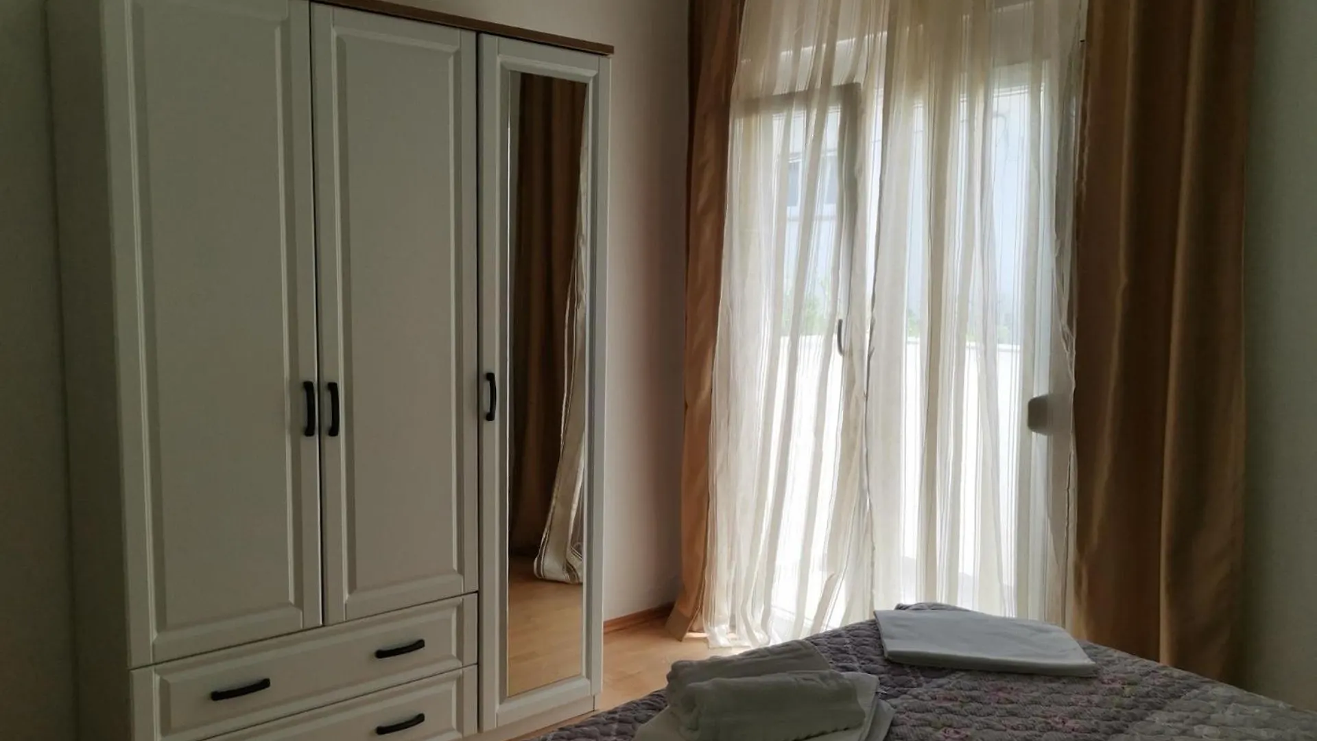 Family Friendly Apartments With A Swimming Pool Supetarska Draga - Donja, Rab - 2019 0*,